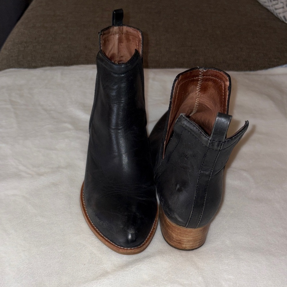 Jeffrey Campbell Muskrat Leather Cutout Bootie Gently Lived 8.5